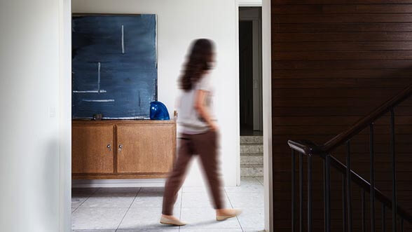 Сопровождение хозяина освещением